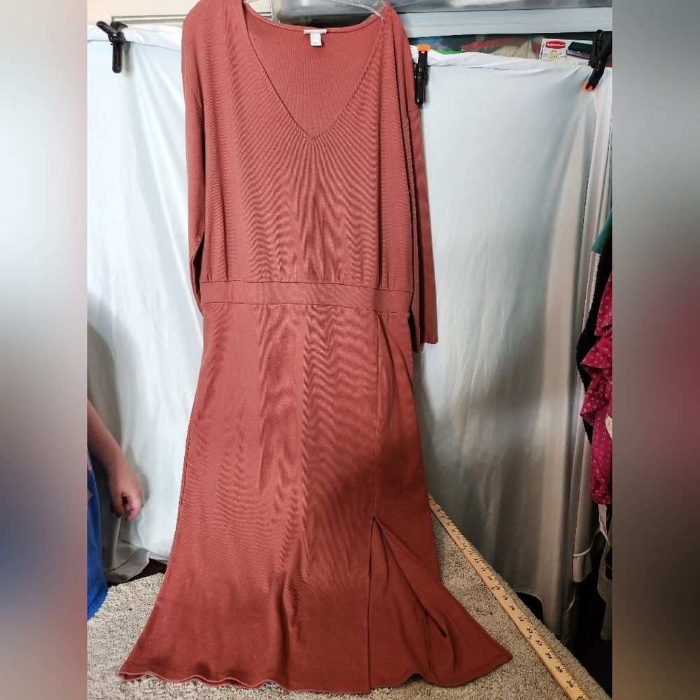 Ava & Viv Pullover Ribbed V-Neck Long Dress